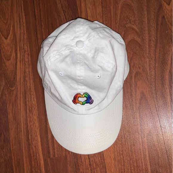 Disney Accessories - Rainbow Disney Mickey Mouse Heart Hands Cap